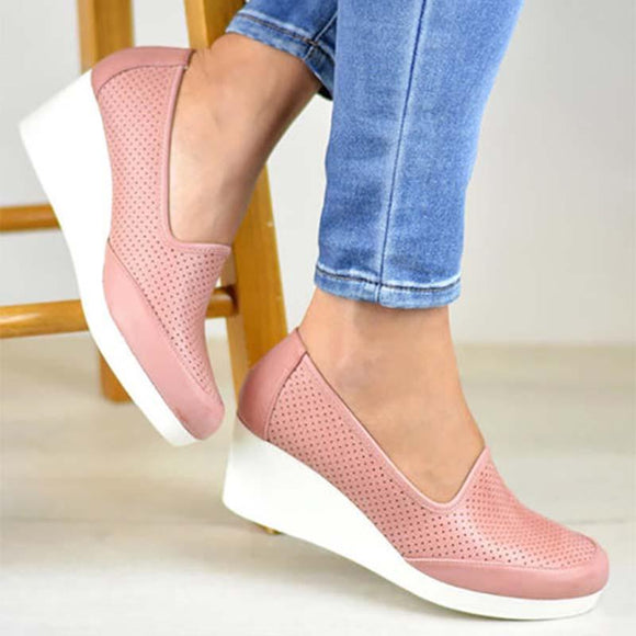 Women Fashionable Breathable Slip On Wedge Shoes